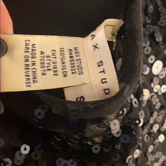 Black sequence top - Picture 5 of 5